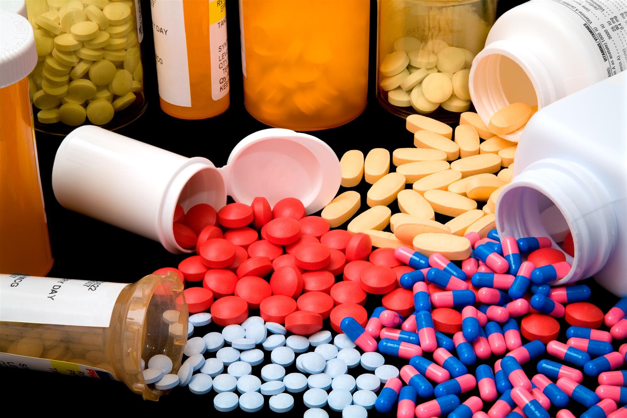 variety-of-pharma-drugs-spilled-on-table.jpg